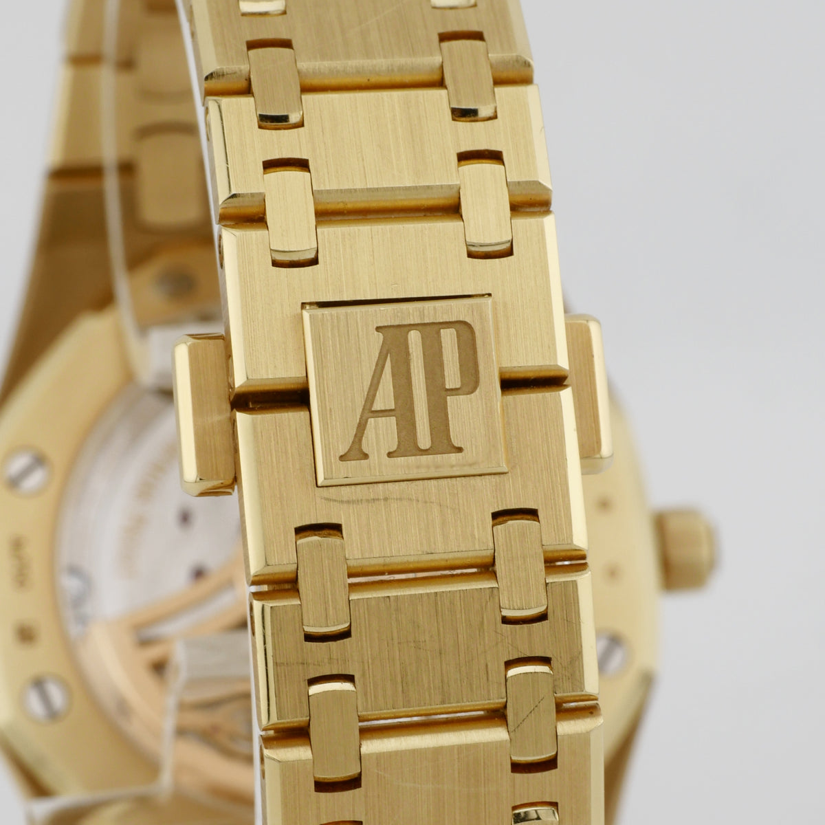 Audemars Piguet Royal Oak ''Jumbo'' Ultra Thin Gelbgold 16202BA.OO.1240BA.02 - 2024