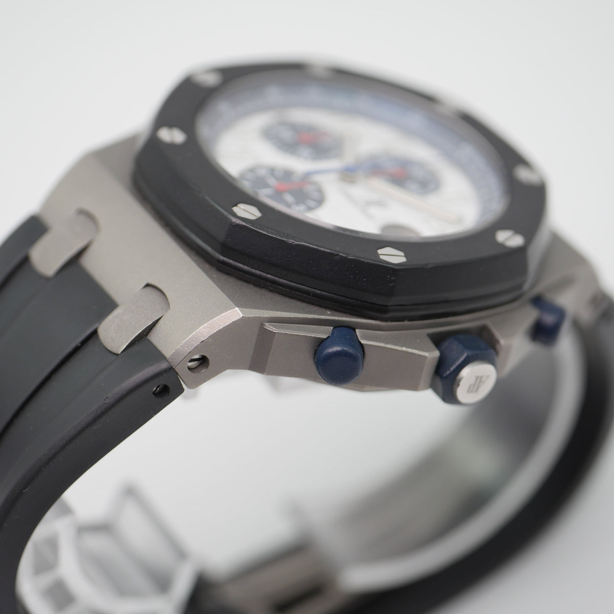 Audemars Piguet Royal Oak Offshore "National Classic" Titan 26279IK.GG.D002CA.01 - 2007