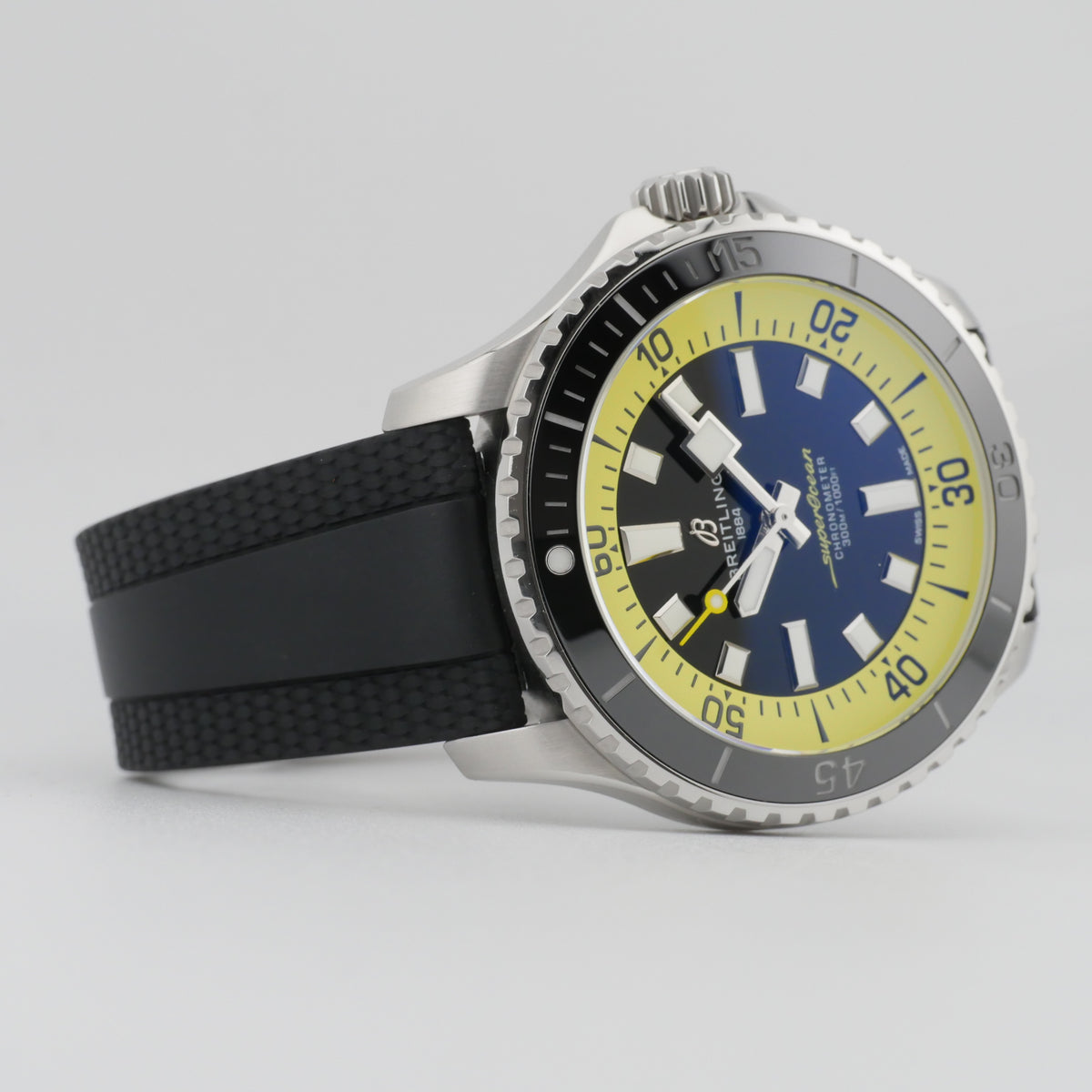 Breitling SuperOcean Automatic 44 Stahl A173762A1B1S1 - 2024