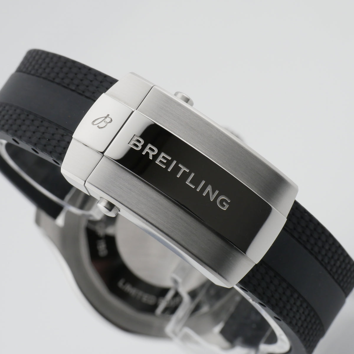 Breitling SuperOcean Automatic 44 Stahl A173762A1B1S1 - 2024