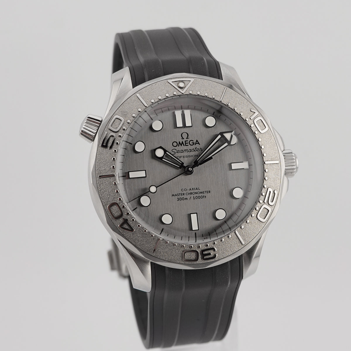 Omega Seamaster Diver 300M Stahl 210.32.42.20.06.002 - 2026