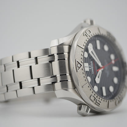 Omega Seamaster Diver 300 M Stahl 21030422001002 "Nekton Edition" - 2021