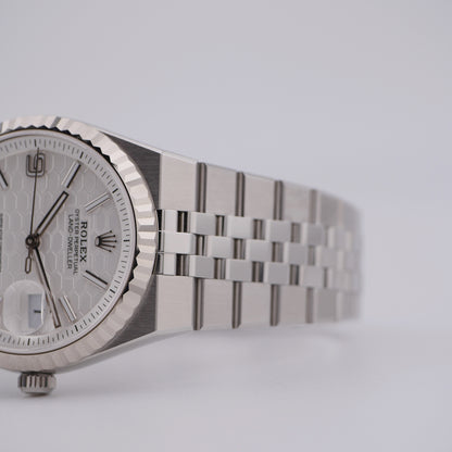 Rolex Land-Dweller 40 Stahl 127334 - 2025