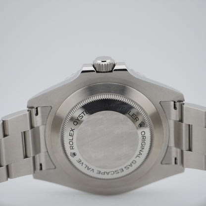 Rolex Sea-Dweller Stahl 126600 - 2022