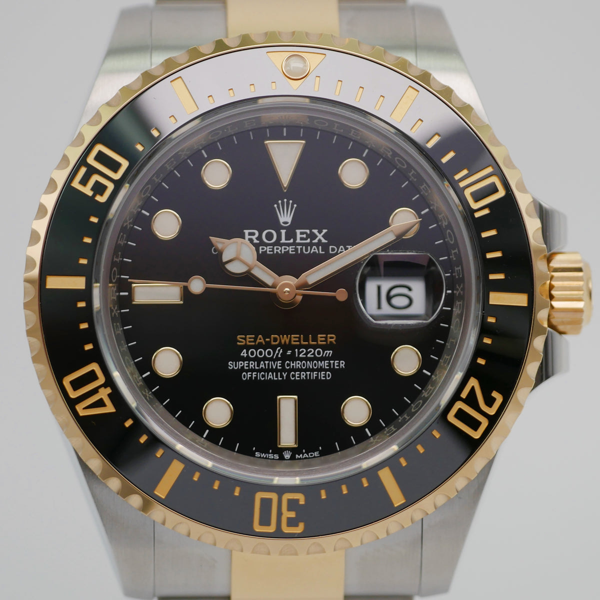 Rolex Sea-Dweller 43 Stahl / Gold 126603 - 2019